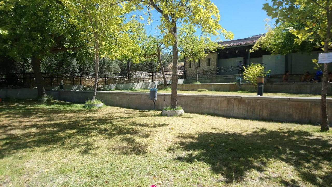 Casa En Zuheros 4 A 5 Personas Екстериор снимка