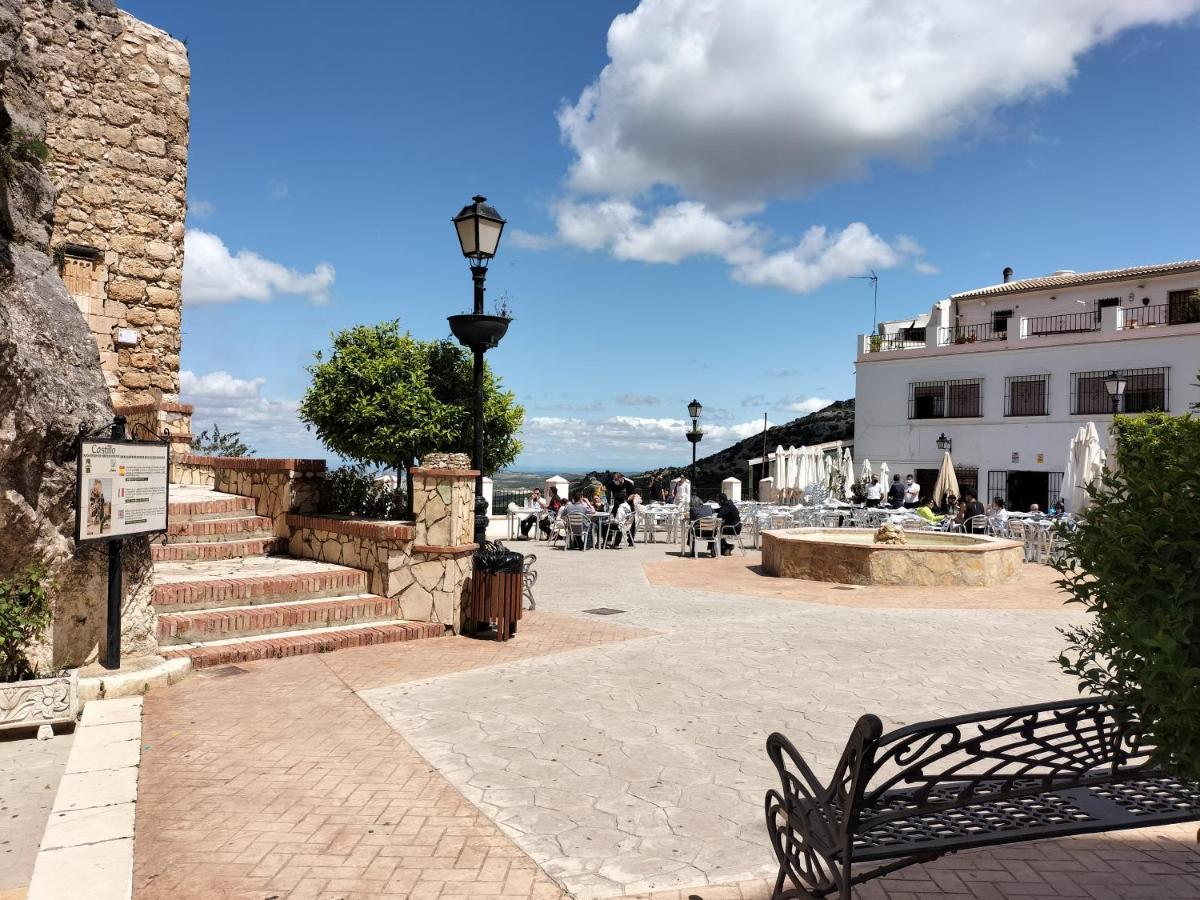 Casa En Zuheros 4 A 5 Personas Екстериор снимка