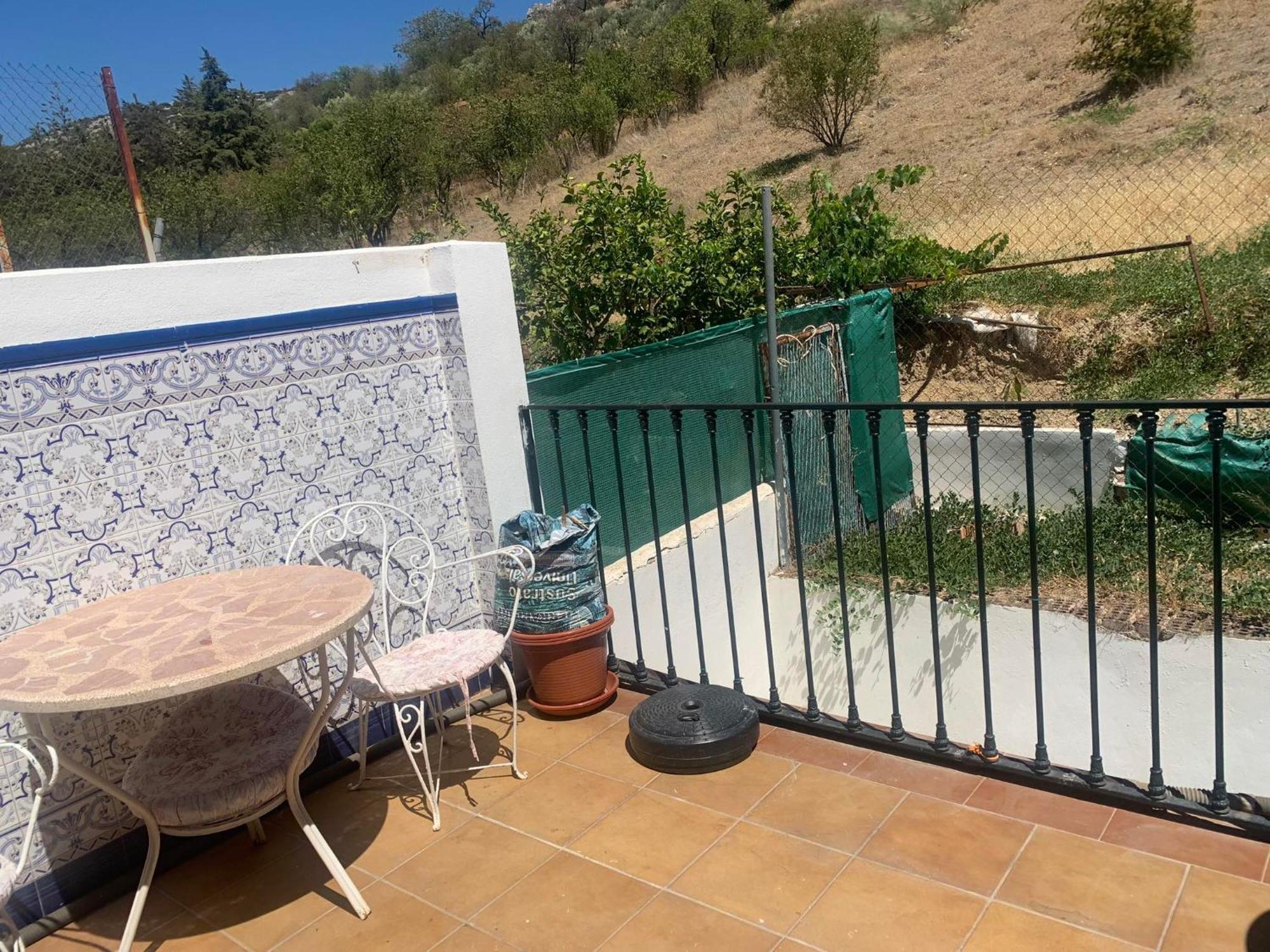 Casa En Zuheros 4 A 5 Personas Стая снимка